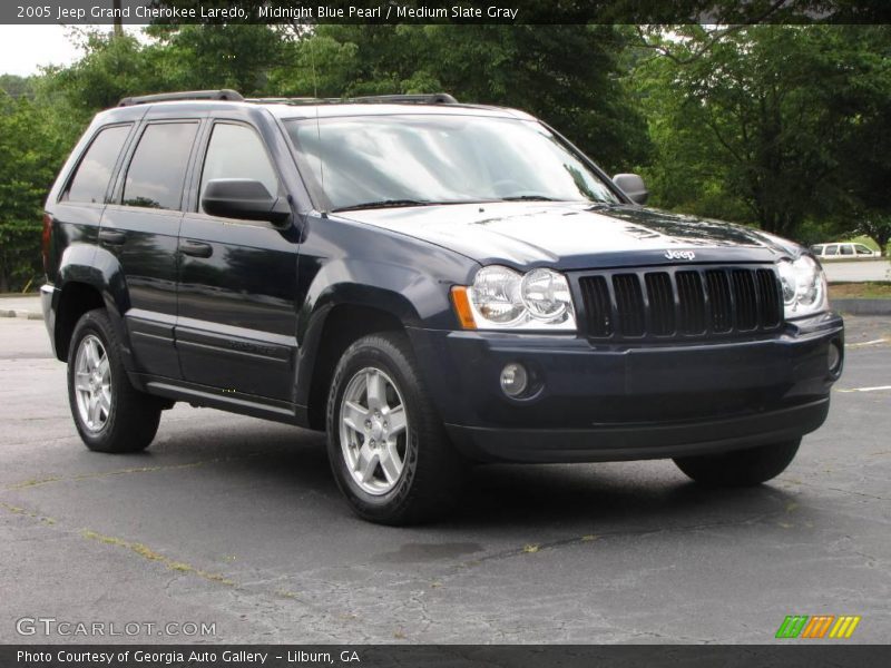 Midnight Blue Pearl / Medium Slate Gray 2005 Jeep Grand Cherokee Laredo