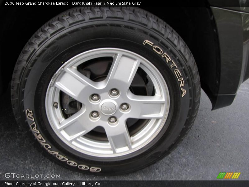 Dark Khaki Pearl / Medium Slate Gray 2006 Jeep Grand Cherokee Laredo