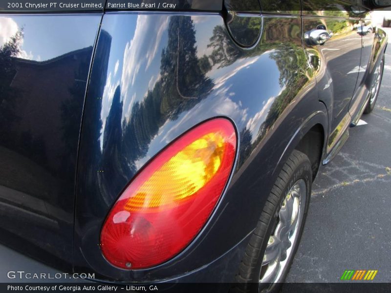 Patriot Blue Pearl / Gray 2001 Chrysler PT Cruiser Limited