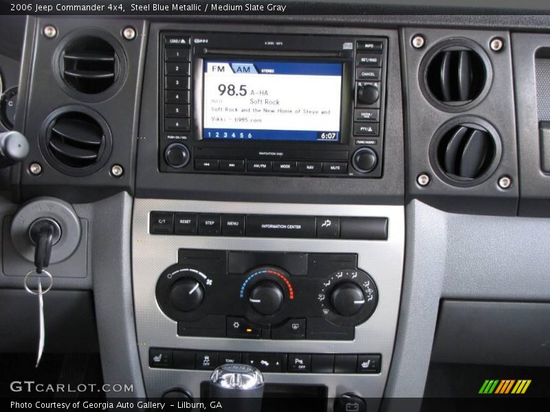 Steel Blue Metallic / Medium Slate Gray 2006 Jeep Commander 4x4