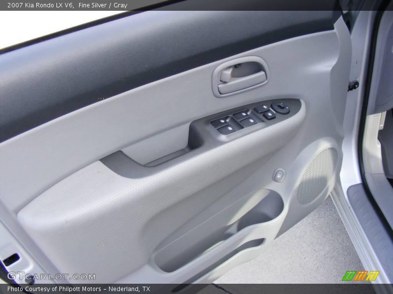Fine Silver / Gray 2007 Kia Rondo LX V6