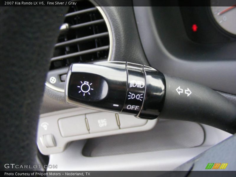 Fine Silver / Gray 2007 Kia Rondo LX V6