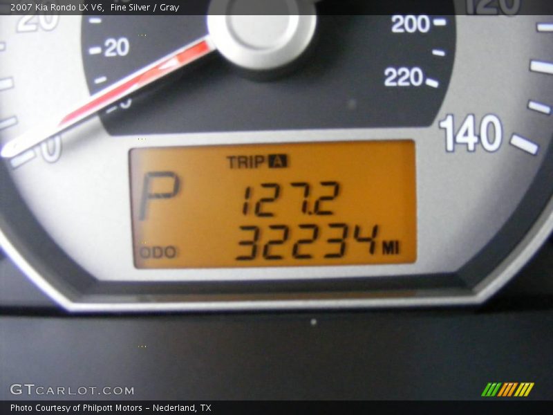 Fine Silver / Gray 2007 Kia Rondo LX V6