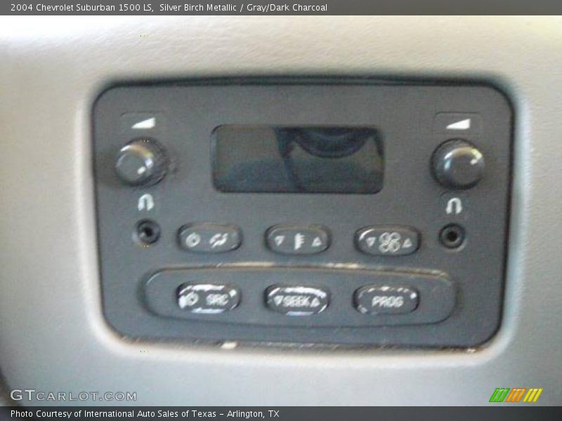 Silver Birch Metallic / Gray/Dark Charcoal 2004 Chevrolet Suburban 1500 LS