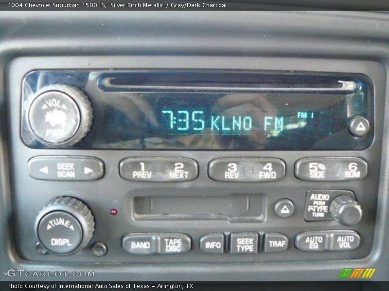 Silver Birch Metallic / Gray/Dark Charcoal 2004 Chevrolet Suburban 1500 LS