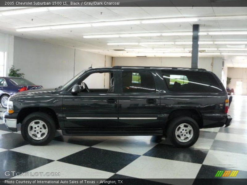 Black / Gray/Dark Charcoal 2005 Chevrolet Suburban 1500 LS