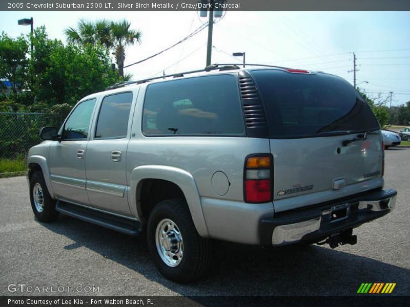 Silver Birch Metallic / Gray/Dark Charcoal 2005 Chevrolet Suburban 2500 LT