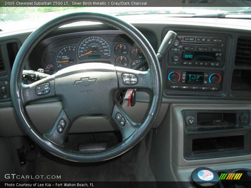 Silver Birch Metallic / Gray/Dark Charcoal 2005 Chevrolet Suburban 2500 LT