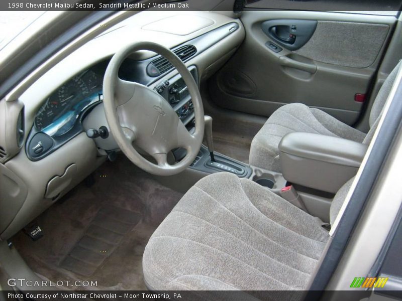 Sandrift Metallic / Medium Oak 1998 Chevrolet Malibu Sedan
