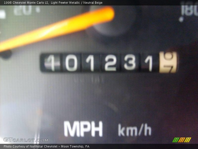 Light Pewter Metallic / Neutral Beige 1998 Chevrolet Monte Carlo LS