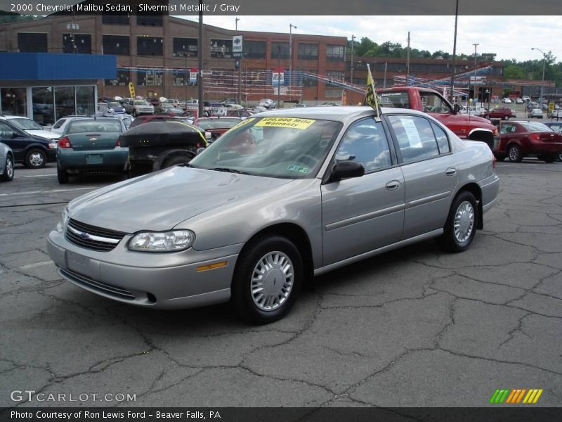 Silvermist Metallic / Gray 2000 Chevrolet Malibu Sedan