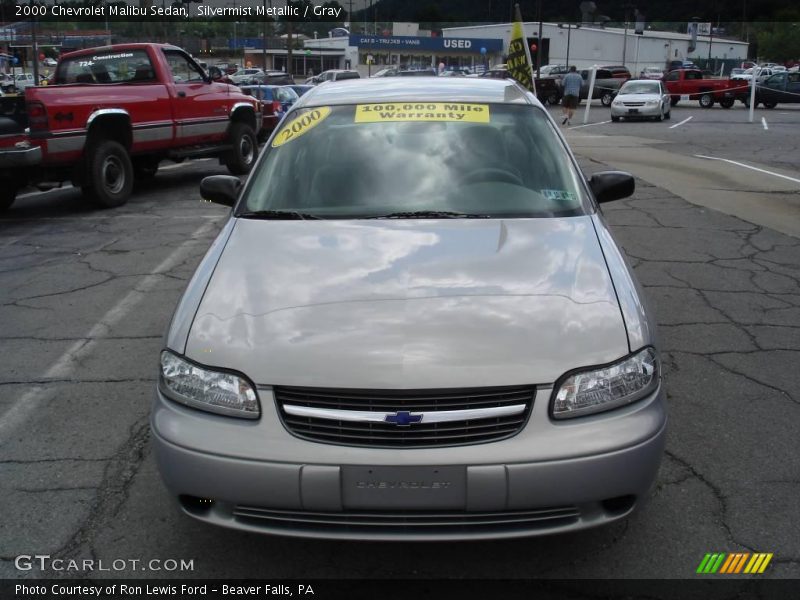 Silvermist Metallic / Gray 2000 Chevrolet Malibu Sedan