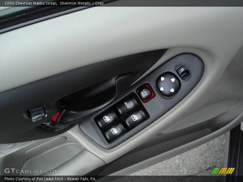 Silvermist Metallic / Gray 2000 Chevrolet Malibu Sedan