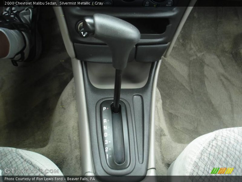 Silvermist Metallic / Gray 2000 Chevrolet Malibu Sedan