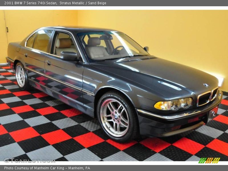 Stratus Metallic / Sand Beige 2001 BMW 7 Series 740i Sedan