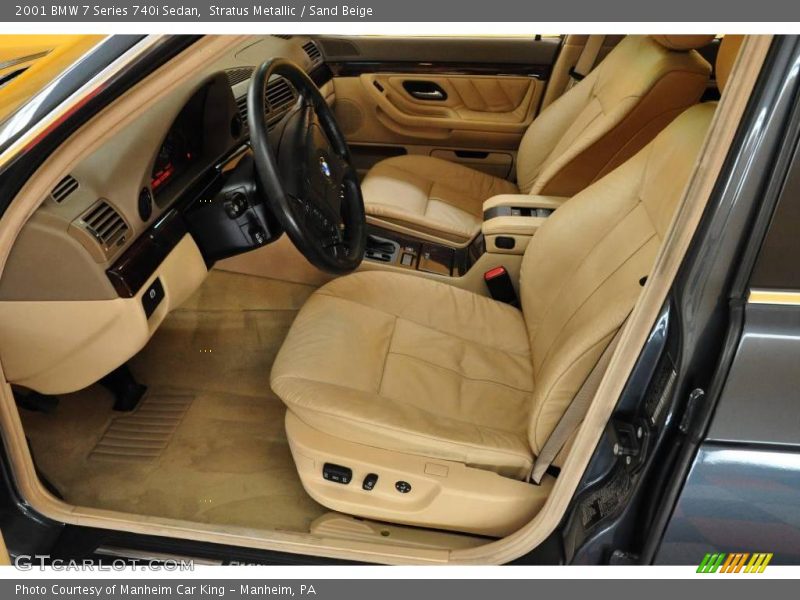 Stratus Metallic / Sand Beige 2001 BMW 7 Series 740i Sedan