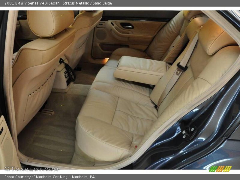 Stratus Metallic / Sand Beige 2001 BMW 7 Series 740i Sedan