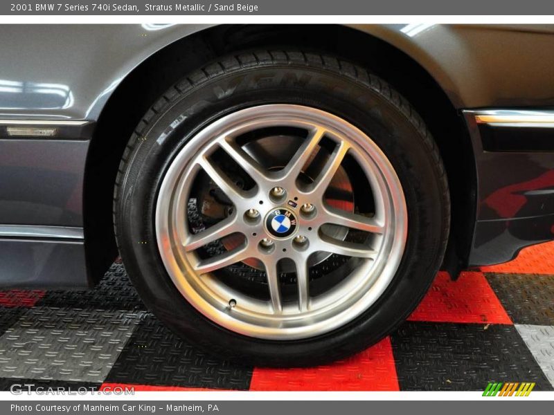 Stratus Metallic / Sand Beige 2001 BMW 7 Series 740i Sedan