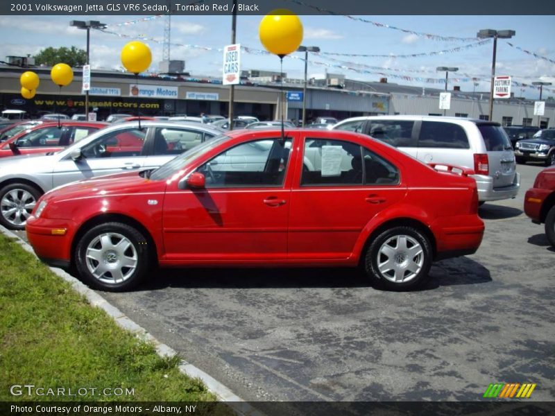 Tornado Red / Black 2001 Volkswagen Jetta GLS VR6 Sedan
