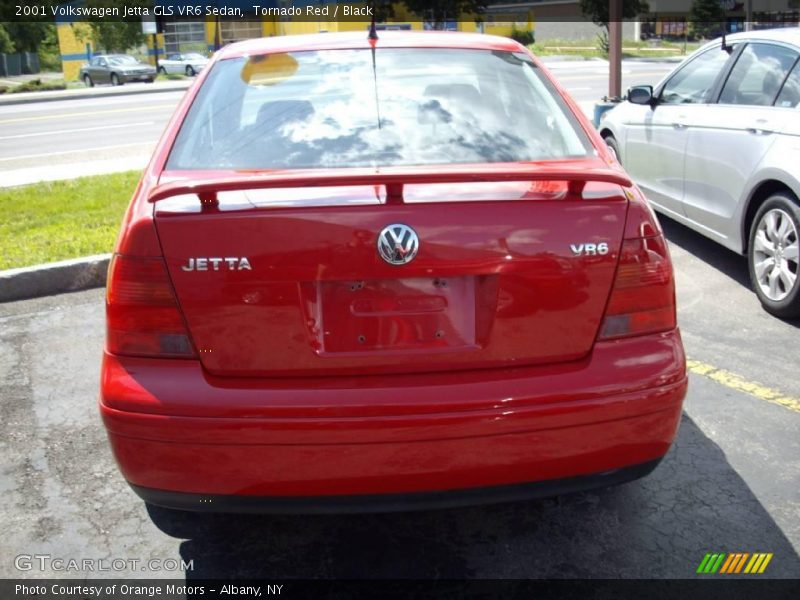 Tornado Red / Black 2001 Volkswagen Jetta GLS VR6 Sedan