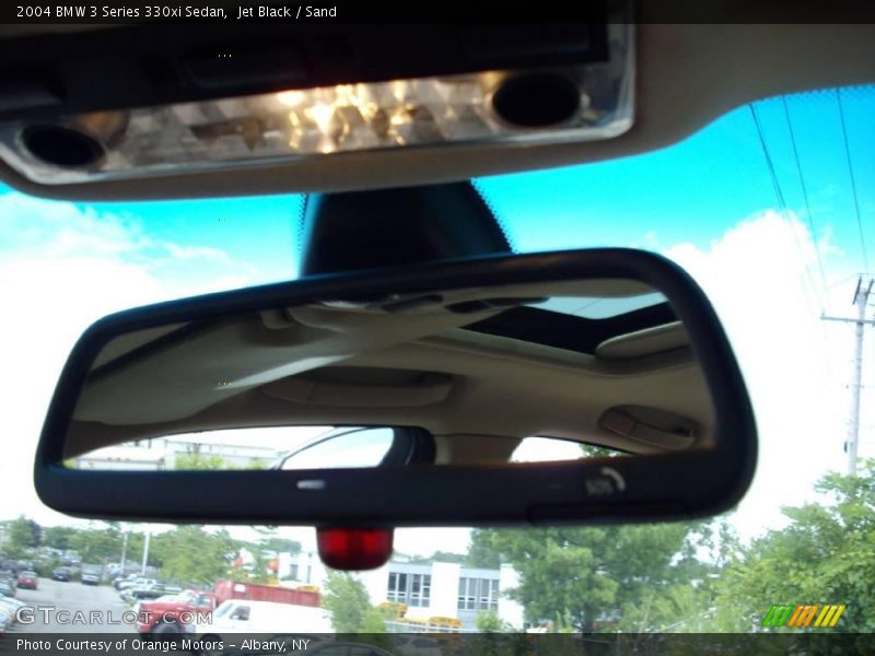 Jet Black / Sand 2004 BMW 3 Series 330xi Sedan