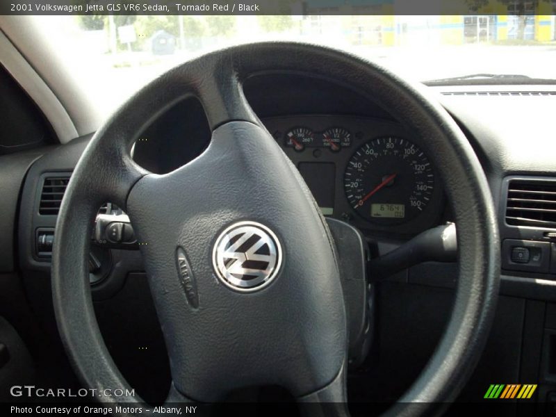 Tornado Red / Black 2001 Volkswagen Jetta GLS VR6 Sedan