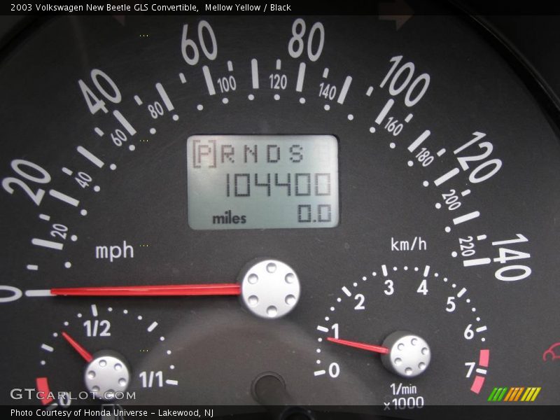 Mellow Yellow / Black 2003 Volkswagen New Beetle GLS Convertible