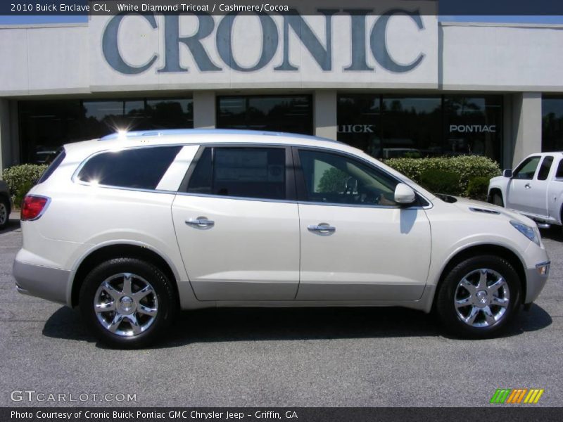 White Diamond Tricoat / Cashmere/Cocoa 2010 Buick Enclave CXL