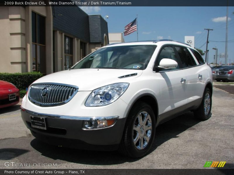 White Diamond Tricoat / Dark Titanium/Titanium 2009 Buick Enclave CXL