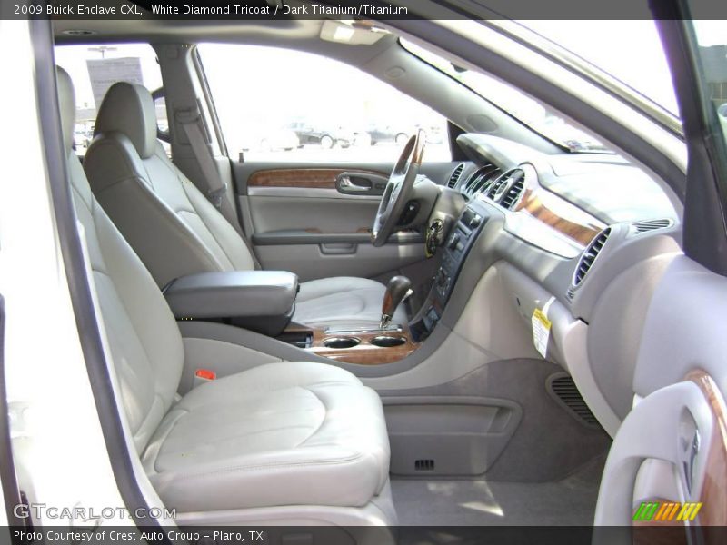 White Diamond Tricoat / Dark Titanium/Titanium 2009 Buick Enclave CXL