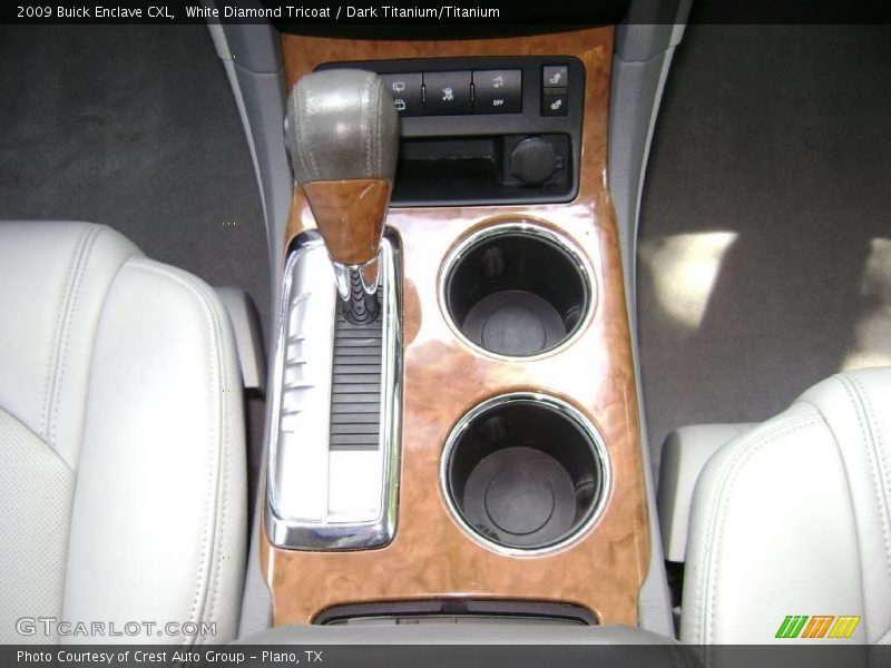 White Diamond Tricoat / Dark Titanium/Titanium 2009 Buick Enclave CXL