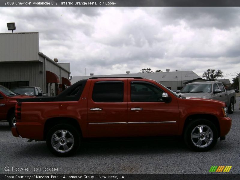 Inferno Orange Metallic / Ebony 2009 Chevrolet Avalanche LTZ