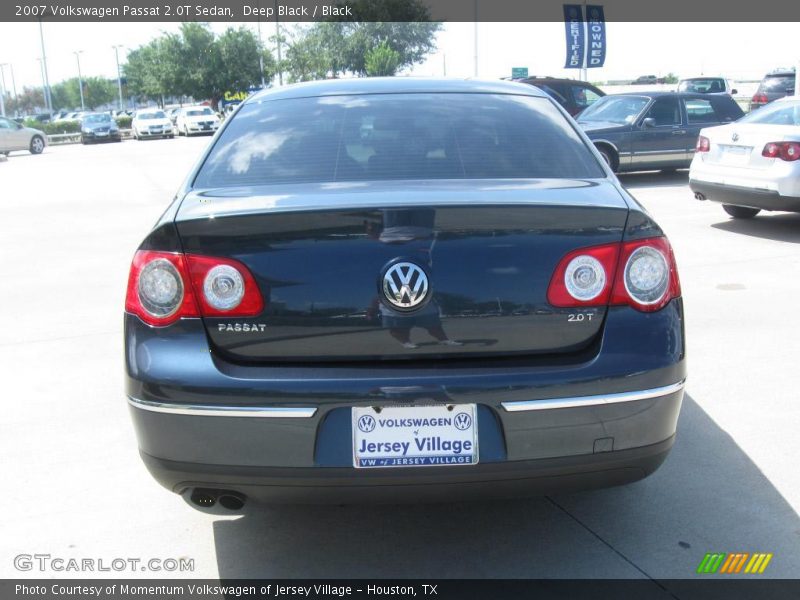 Deep Black / Black 2007 Volkswagen Passat 2.0T Sedan