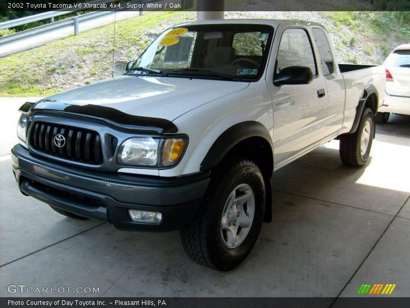 Super White / Oak 2002 Toyota Tacoma V6 Xtracab 4x4