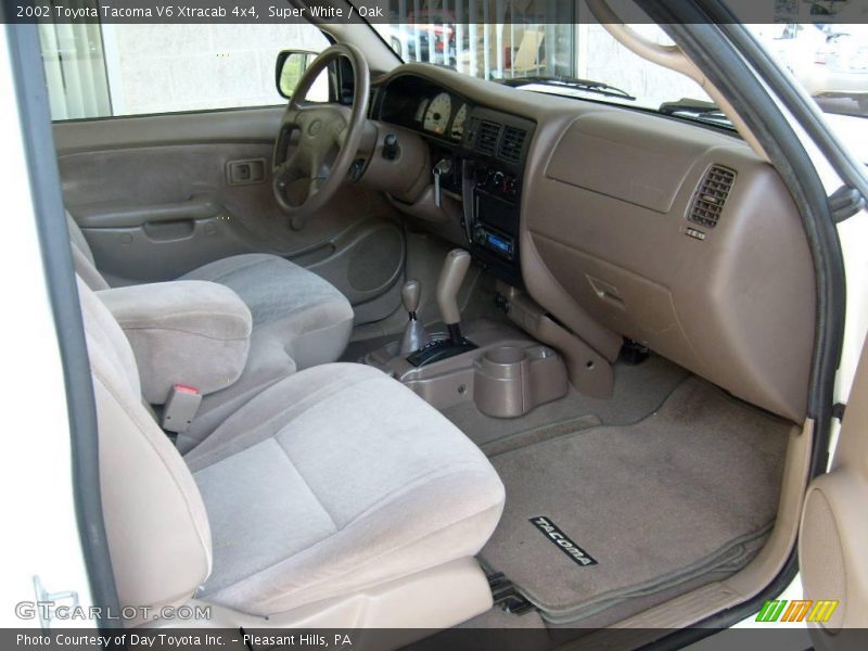Super White / Oak 2002 Toyota Tacoma V6 Xtracab 4x4