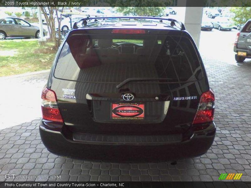 Black / Ivory 2005 Toyota Highlander I4