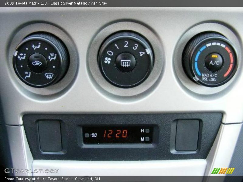 Classic Silver Metallic / Ash Gray 2009 Toyota Matrix 1.8