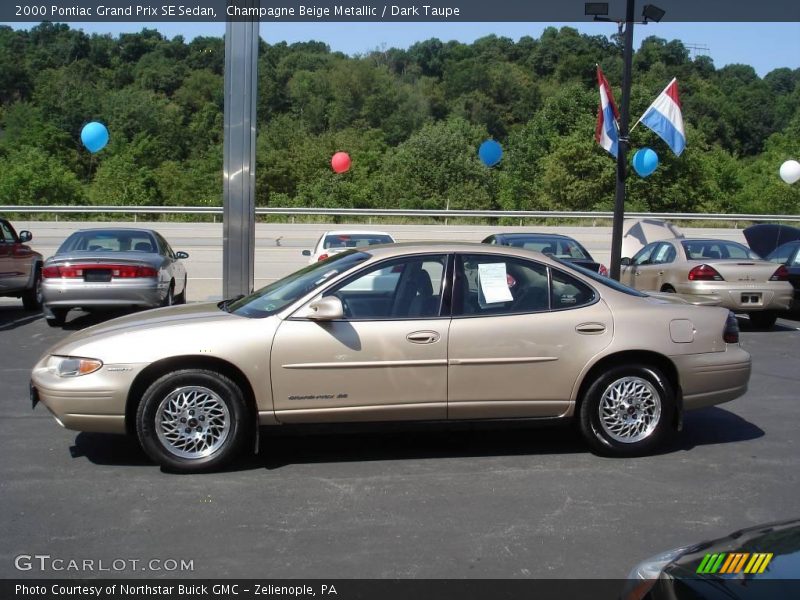 Champagne Beige Metallic / Dark Taupe 2000 Pontiac Grand Prix SE Sedan