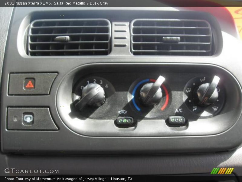 Salsa Red Metallic / Dusk Gray 2001 Nissan Xterra XE V6