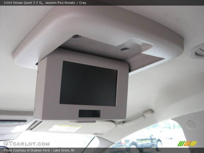 Autumn Red Metallic / Gray 2004 Nissan Quest 3.5 SL