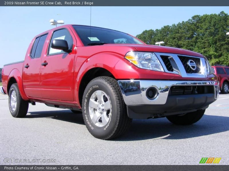 Red Brick / Beige 2009 Nissan Frontier SE Crew Cab