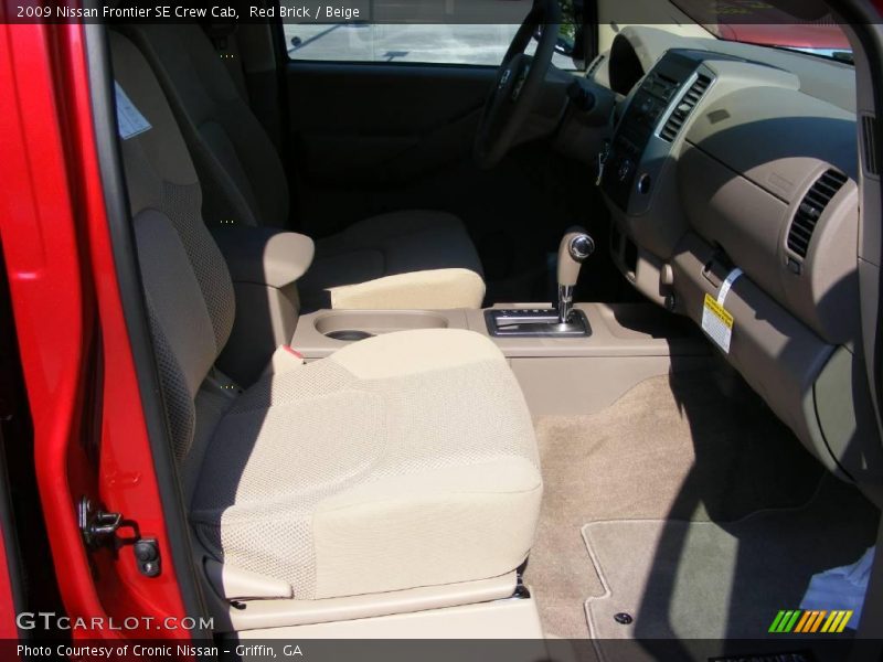Red Brick / Beige 2009 Nissan Frontier SE Crew Cab