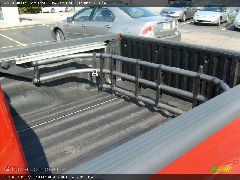 Red Brick / Beige 2009 Nissan Frontier SE Crew Cab 4x4