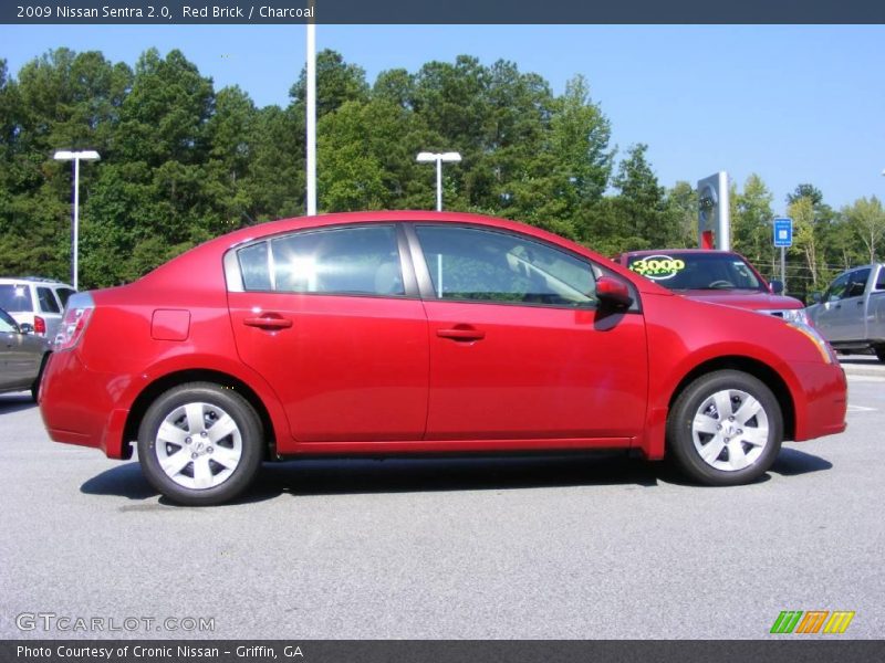 Red Brick / Charcoal 2009 Nissan Sentra 2.0