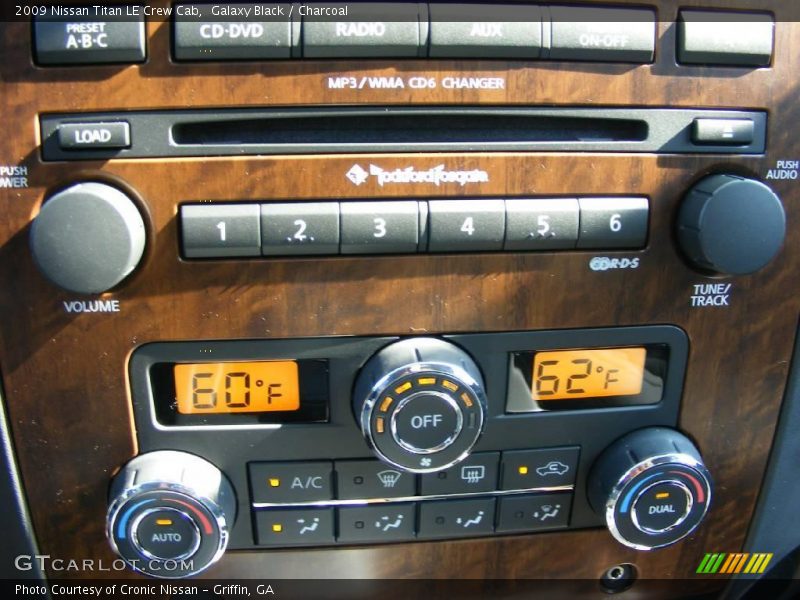 Galaxy Black / Charcoal 2009 Nissan Titan LE Crew Cab
