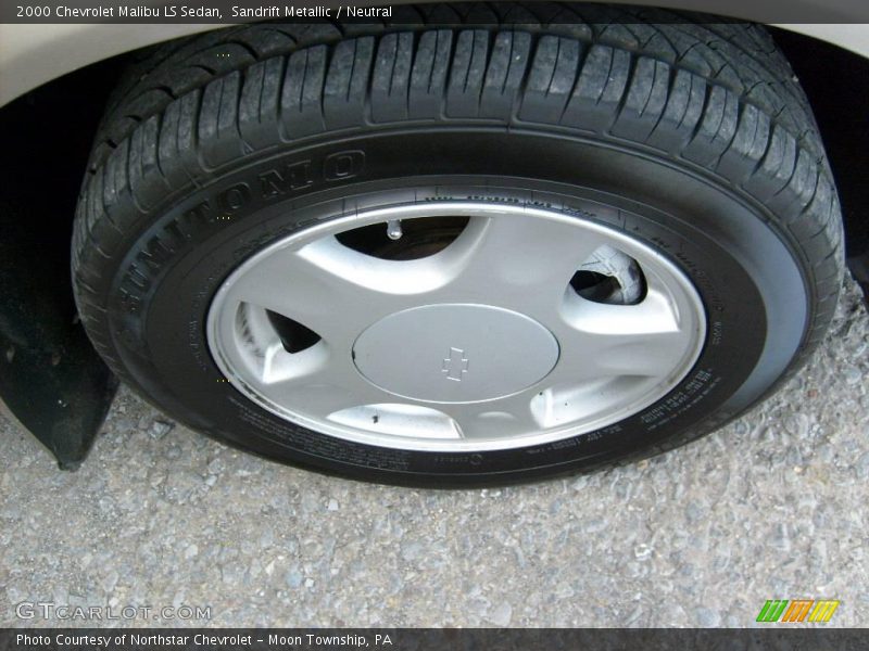 Sandrift Metallic / Neutral 2000 Chevrolet Malibu LS Sedan
