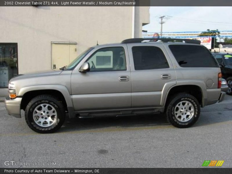 Light Pewter Metallic / Medium Gray/Neutral 2002 Chevrolet Tahoe Z71 4x4