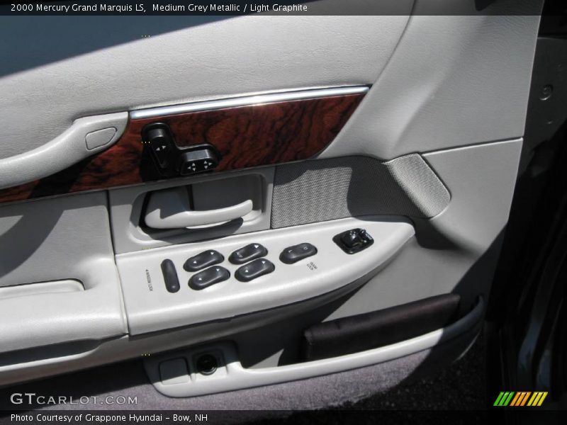 Medium Grey Metallic / Light Graphite 2000 Mercury Grand Marquis LS
