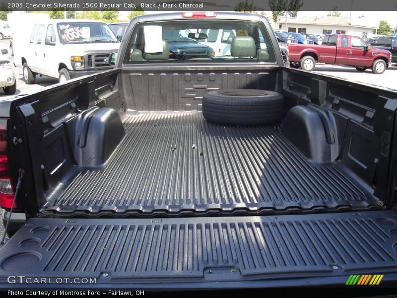 Black / Dark Charcoal 2005 Chevrolet Silverado 1500 Regular Cab
