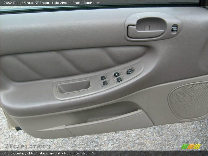 Light Almond Pearl / Sandstone 2002 Dodge Stratus SE Sedan